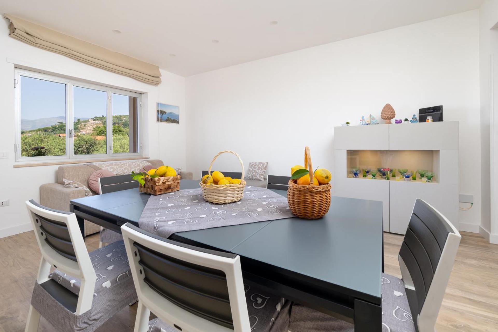 Nonno Angelo - 4 Bedrooms With Free Parking & Seaview Balcony Sorrento Ngoại thất bức ảnh