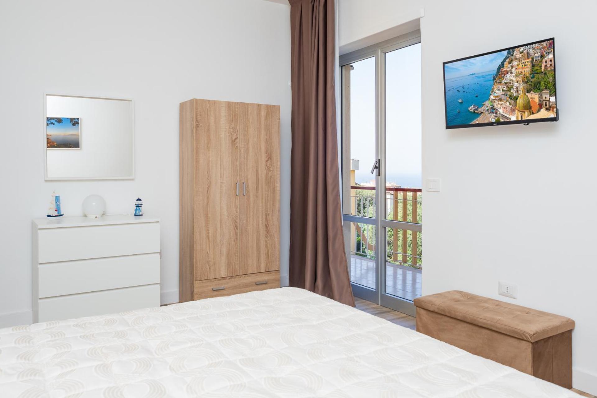 Nonno Angelo - 4 Bedrooms With Free Parking & Seaview Balcony Sorrento Ngoại thất bức ảnh